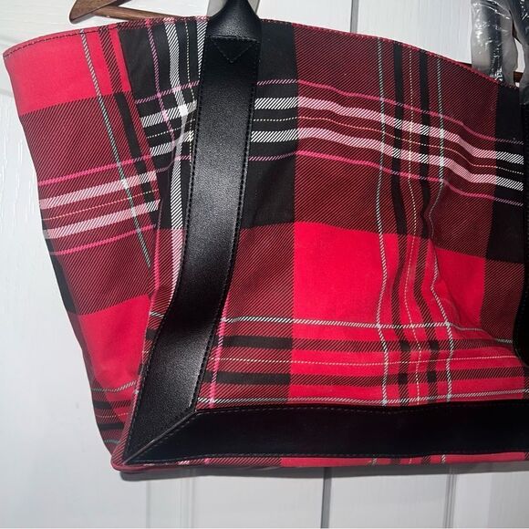 Victoria’s Secret plaid multi color red tote - Picture 6 of 10